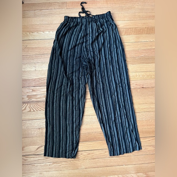 Comfy elastic loose striped pants - size Large - Picture 4 of 4